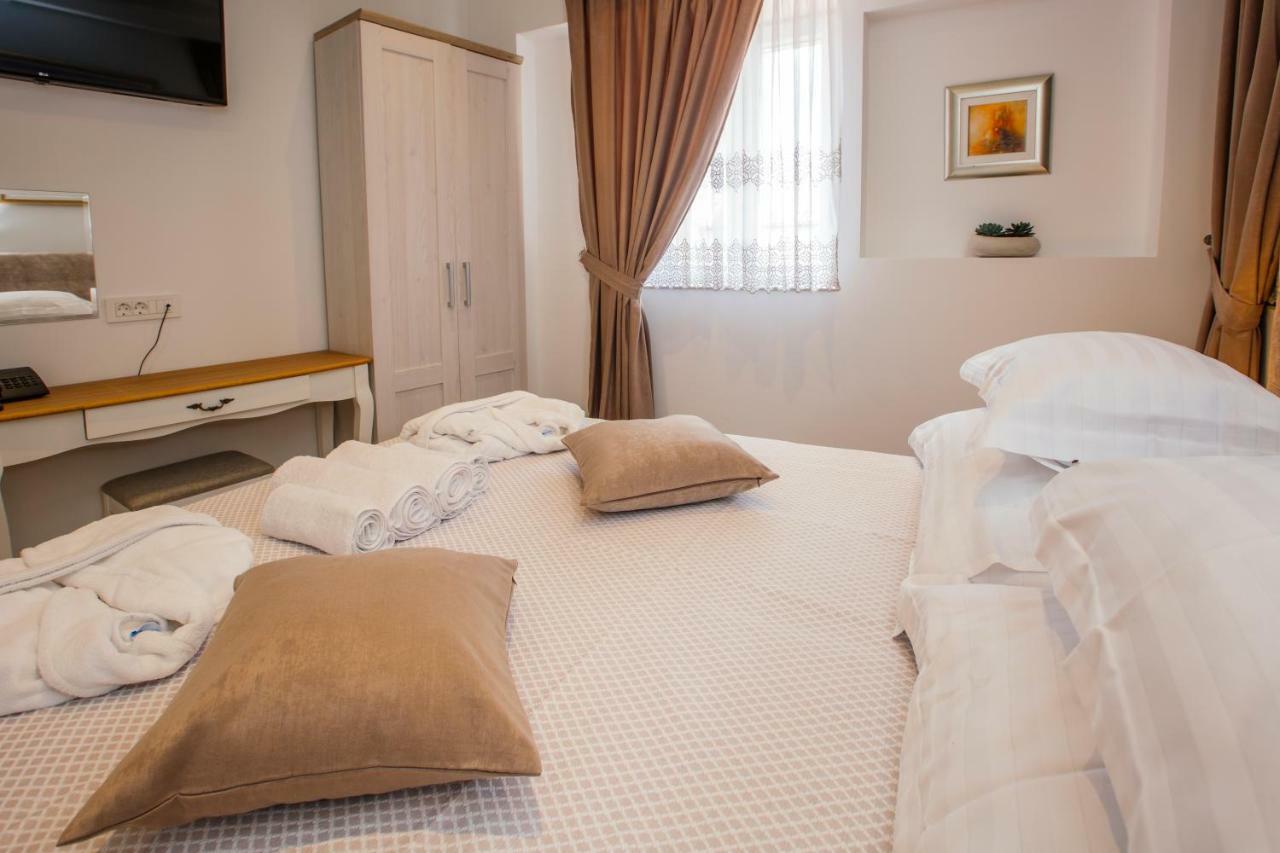 Heritage Hotel Dea Hvar Hvar Town Exterior photo