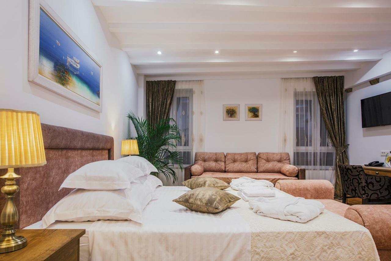 Heritage Hotel Dea Hvar Hvar Town Exterior photo