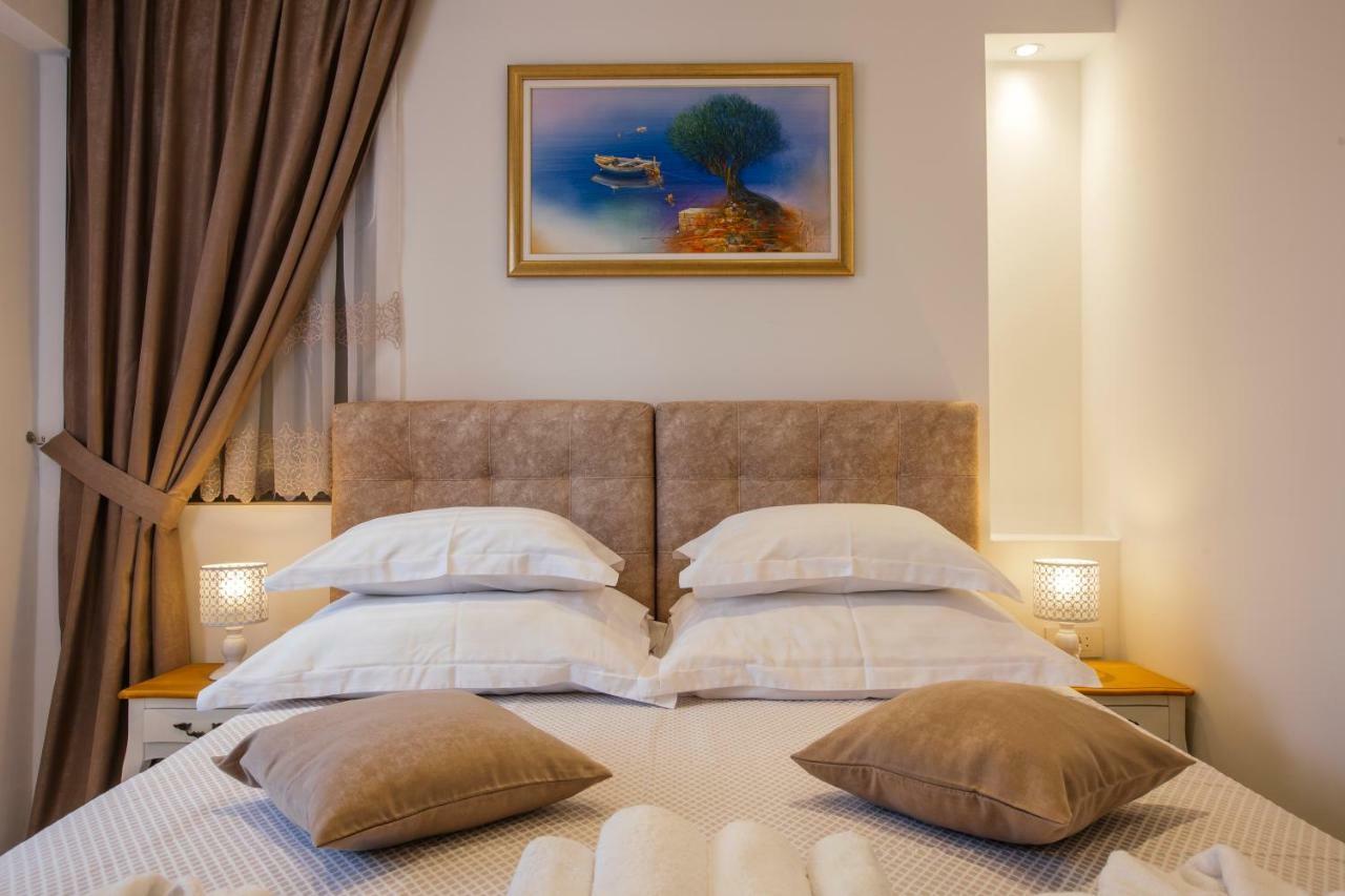 Heritage Hotel Dea Hvar Hvar Town Exterior photo